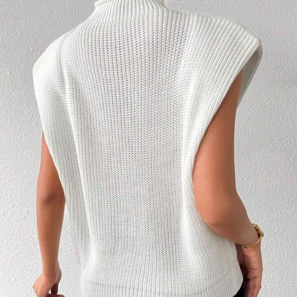 Beautiful Women Stand winter Collar Heart Pattern Batwing Short Sleeve Knit Top - Picture 3 of 6